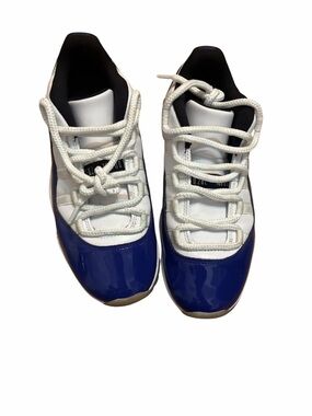 Air Jordan 11 Retro Low